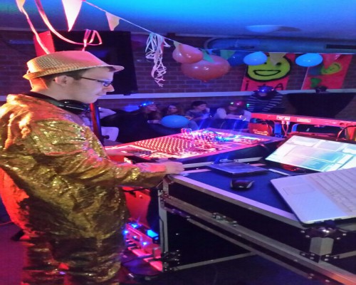 Party DJ Kelvin in carnaval`s outfit.